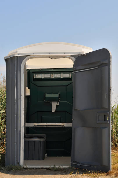 Best Portable restroom trailer rental  in Rochester, WI