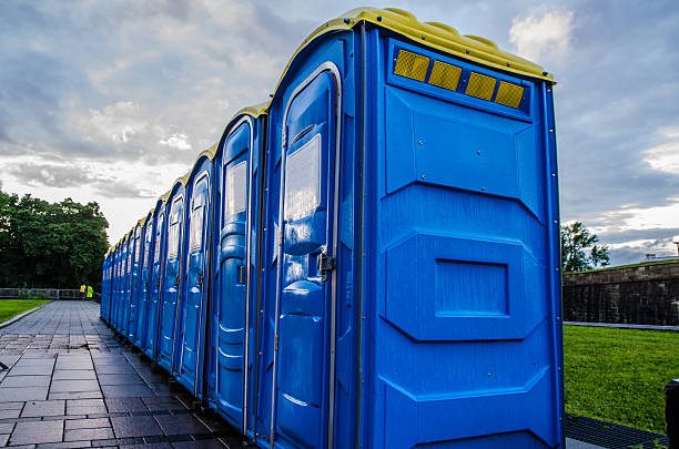 Best Luxury portable toilet rental  in Rochester, WI